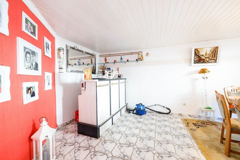 Zum Verkauf steht ein charmantes Einfamilienhaus in 21033 Hamburg mit ca. 101 m² Wohnfläche auf einem großzügigen Grundstück von ca. 757 m². – Foto 11