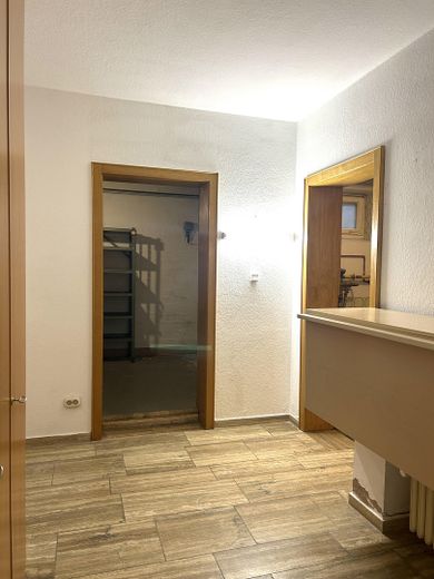 Wieder verfügbar: Große 3-Zimmerwohnung mit traumhaftem Ausblick in Alfelder Bestlage – Keller