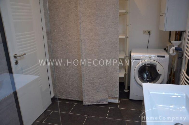 Appartamento di 3 locali, arredato. 1° piano, balcone esposto a sud. – 0bf02be793fd0b722983a910dcc52c1281f8b556.jpg