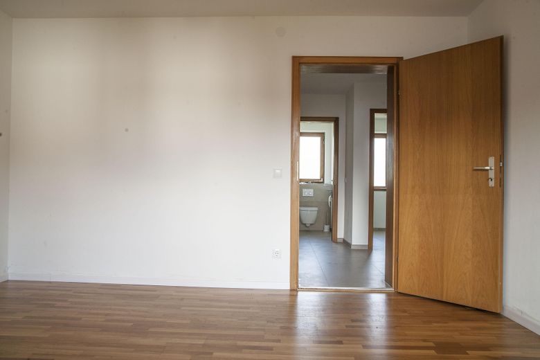 Erstbezug nach Sanierung: Helle 97 m² Wohnung mit Südbalkon, Garten, Kellerraum und Garage – फोटो 18