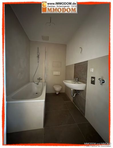 2-Zimmer-Wohnung, neu und hochwertig renoviert, in Zwickau-Pölbitz zu vermieten! – Bad