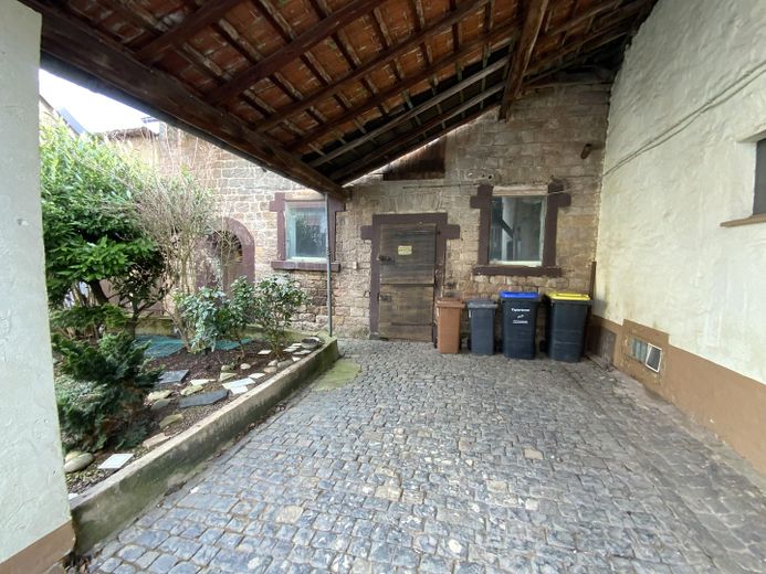 Haus zum Kauf in Feilbingert bei Bad Kreuznach - Großes Wohnhaus, Scheunen, Lagerfläche – Foto 2