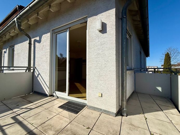 Fröndenberg-Ardey: Eigentumswohnung mit Balkon und Stellplatz zum Selberwohnen oder als Renditeobjekt! – Balkon