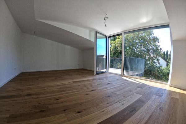 Neubau - Dachgeschosswohnung im Erstbezug auf 75 qm ab sofort!