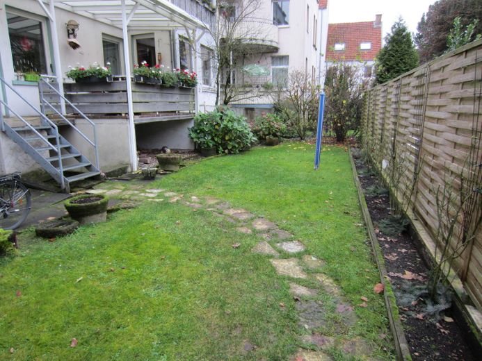 Amplio piso de 5 habitaciones con cocina, baño y aseo en Osnabrück Wüste – Foto 2