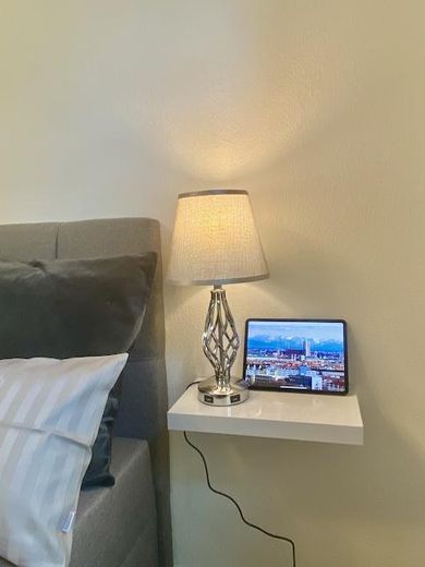Top Möbliert / Fully furnished: Elegante 3-Zi-Gartenwohung, WLAN, Home Office, TG-Stellplatz – Foto 10