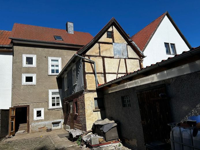Preissenkung! *** Charmantes Einfamilienhaus mit Ausbaupotenzial in Gräfinau – Hinterhaus