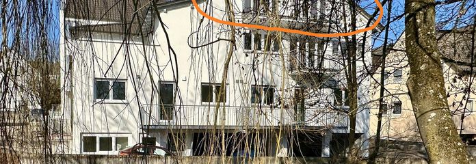 Mieszkanie na poddaszu z balkonem, widokiem na tereny zielone, pierwsze zamieszkanie po remoncie – Ansicht