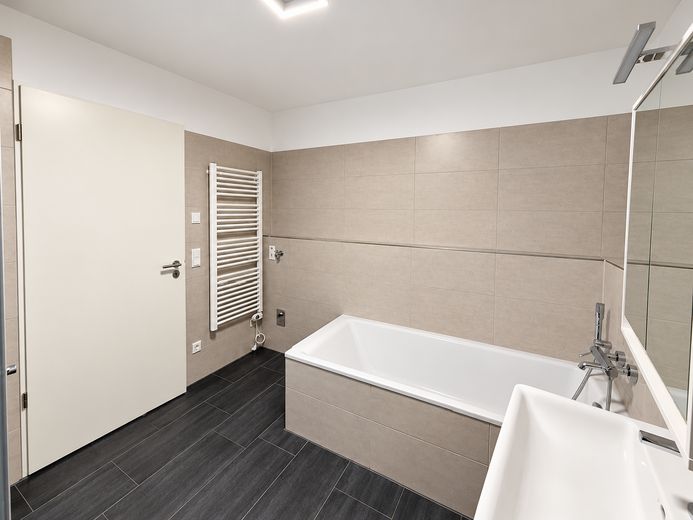 Exklusives Townhouse in Geretsried – Badezimmer