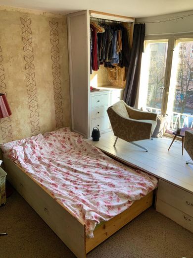 Wohnung mit Charm zentral in Berlin 2. Obergeschoss sofort verfügbar – Wohn-Schlaf-Zimmer