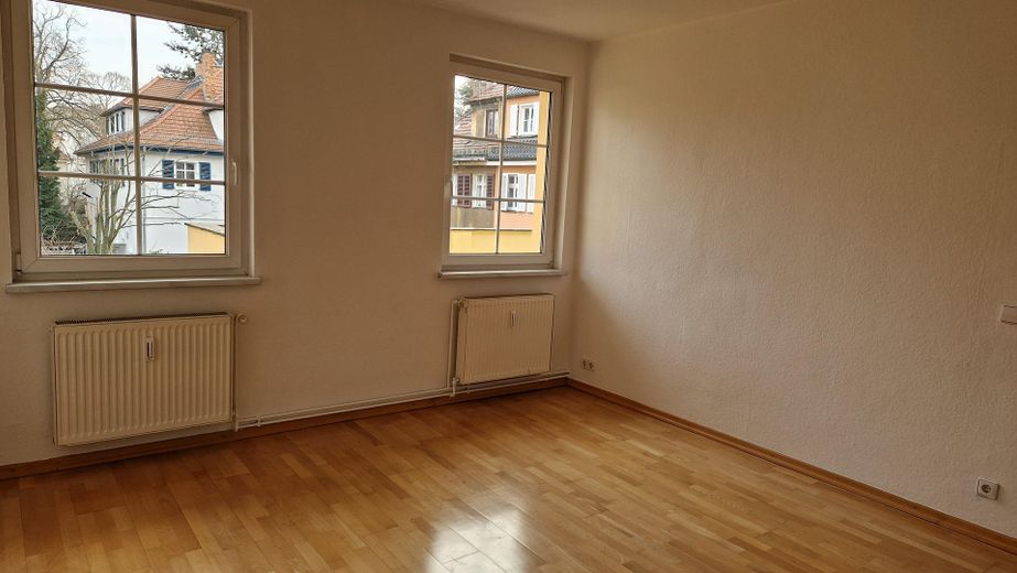 Familienfreundliche 4-Zimmer-Maisonettewohnung mit Terrasse in Berlin-Johannisthal – Elternschlafzimmer