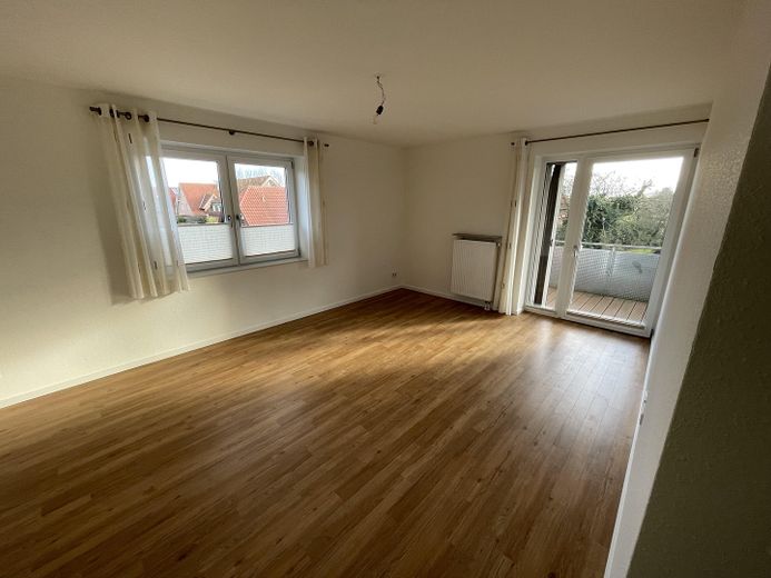Helle, moderne und barrierefreie 2-Zimmer-Wohnung mitten in Drensteinfurt – Wohnzimmer