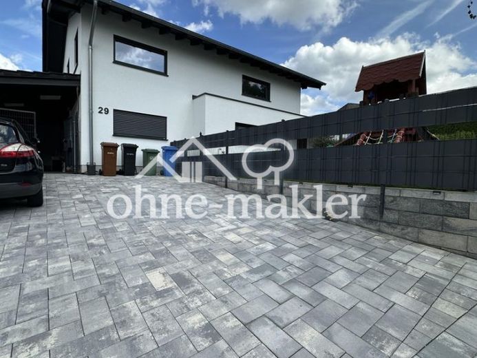 Modern single-family house with smart home & high-quality features in a quiet location near Linz am Rhein – Foto 1