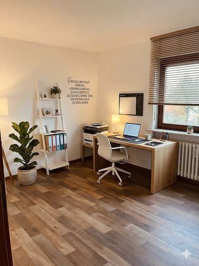 Bezugsfertige 3 - ZKB - Wohnung mit EBK und Balkon – Foto 2