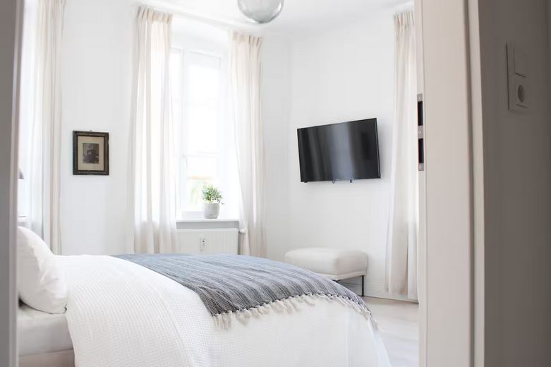 Schlafzimmer mit Doppelbett