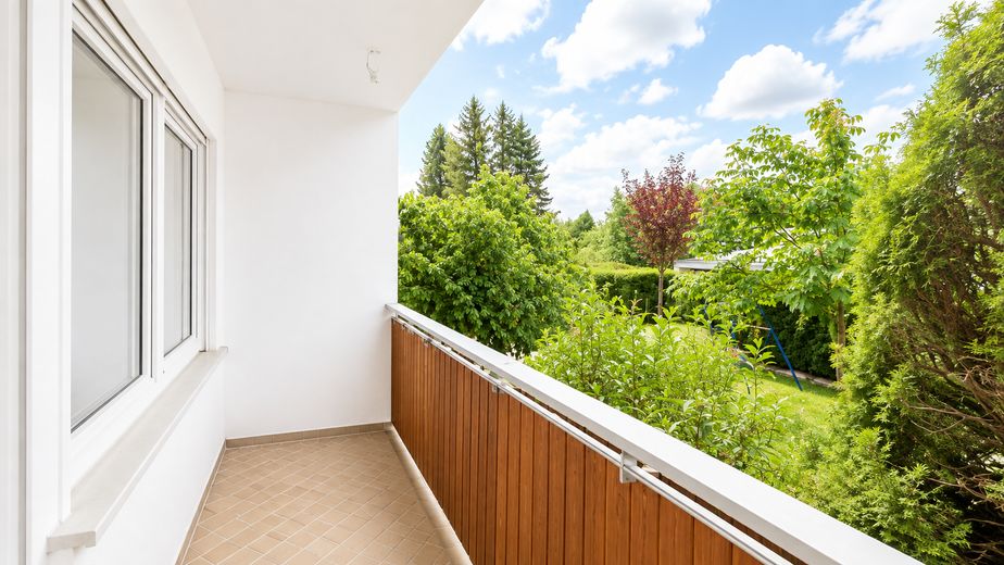 PROVISIONSFREI: Attraktive 3-Zimmer-Wohnung mit Balkon in ruhiger Lage München-Aubing – Balkon