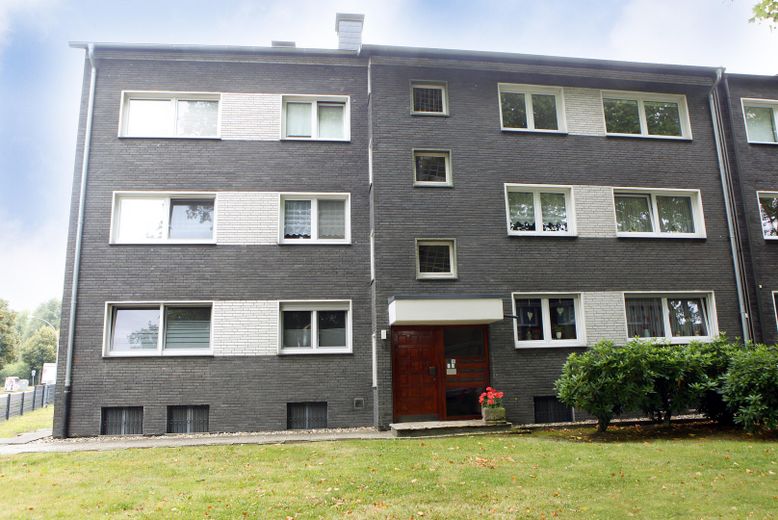 3,5-Zimmer-Wohnung mit Terrasse in ruhiger Lage in Gladbeck – Hauseingang