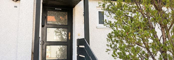 Maison mitoyenne intermédiaire à vendre sans commission
