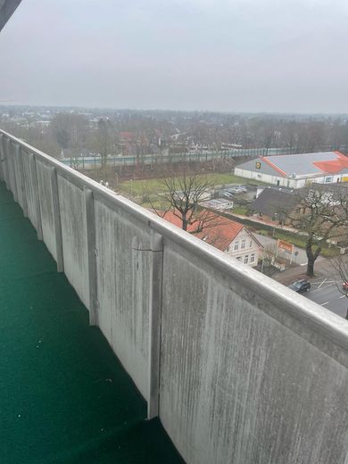 Vermietete 2-Zimmer-Wohnung mit Balkon und Fernblick – attraktive Kapitalanlage in Delmenhorst – Balkon 51 m² Wohnung