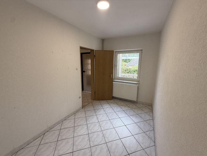 Familienidyll mit Wintergarten in der Dodesheide – Büro/Kinderzimmer/Gästezimmer
