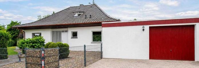 Solide vermietet mit Perspektive: Einfamilienhaus auf 832 m² Grundstück in Scharnebeck