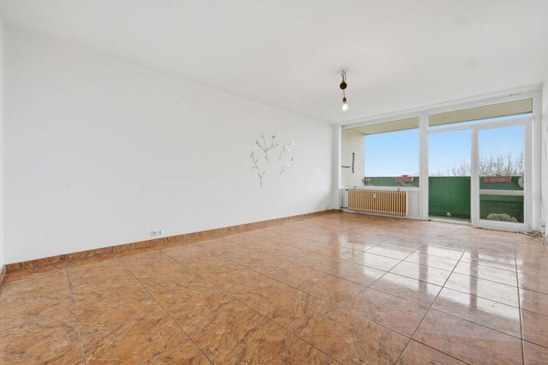3-Zimmer Wohnung mit Loggia in Köln-Porz-Urbach – Wohn-und Essbereich