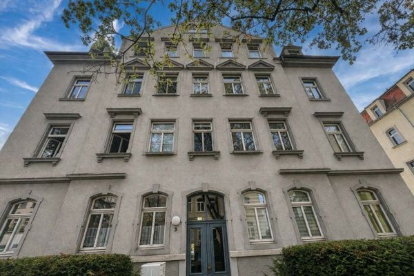 VERMIETETE 4-RAUM WOHNUNG IN RUHIGER LAGE