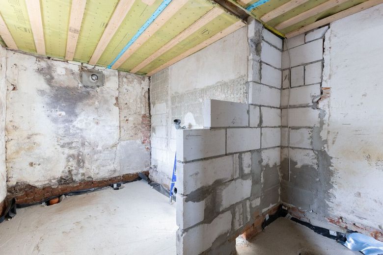 Gestalten statt suchen: Einfamilienhaus mit Ausbaupotenzial – Vollbad En-Suite