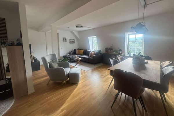 *** Moderno appartamento di 2 locali con finiture di pregio e riscaldamento a pavimento a Flöha ***