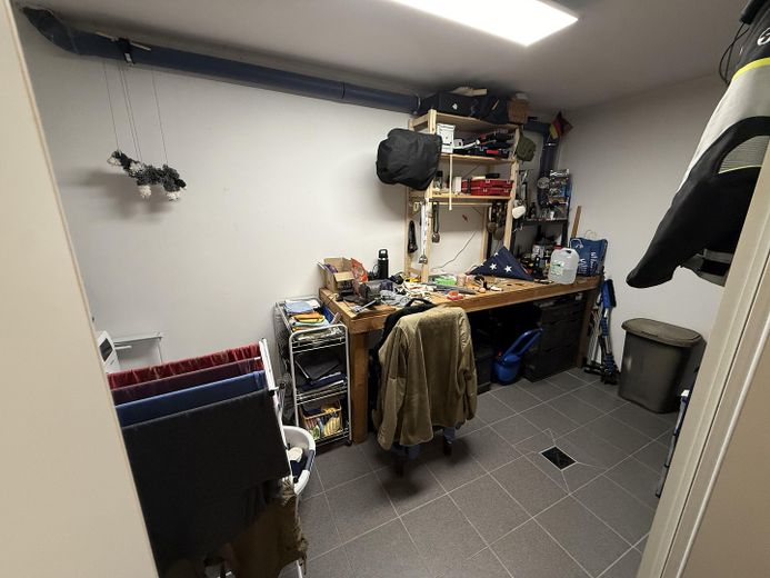 Familientraum in Maichingen - modernes Reihenendhaus mit Garten – Kellerraum