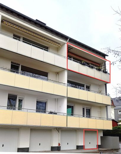 Sonnige Maisonettewohnung – Rückseitig Balkon u Garage