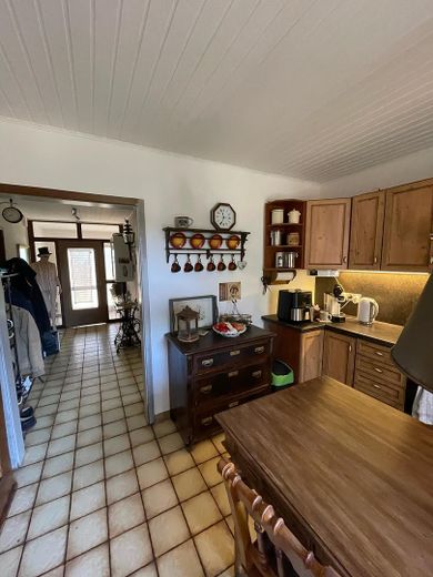 XL-gospodarstwo rolne nad jeziorem Vörder See! Działka 14.013 m² – miejsce dla zwierząt i na hobby – Küche