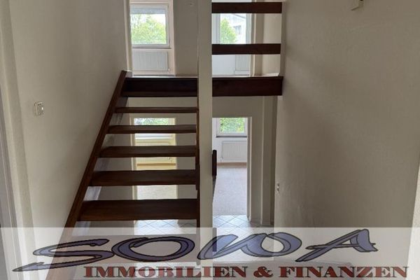 Vacant house with garden and garage in Neuburg - A property from your real estate partner SOWA Immobilien und Finanzen