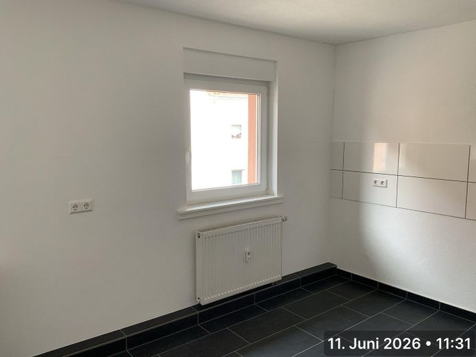 3 Zimmer Wohnung mit begehbarer Dusche – Küche
