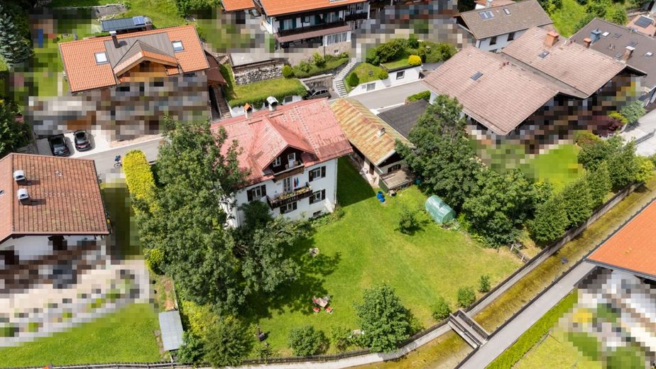 Historisches Baudenkmal in Mittenwald - Ehemalige Jagdverwaltung des Großherzogs von Luxemburg – Außenaufnahme