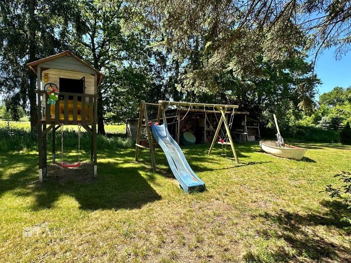 Traumhaft Wohnen in der Natur - Top Einfamilienhaus mit Einliegerwohnung – Platz zum Spielen