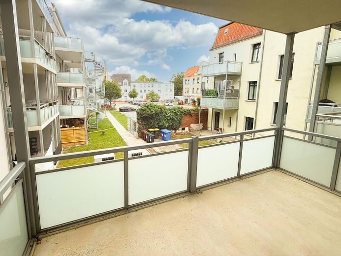 LUSSO vicino all’Elba: esclusivo appartamento di 2 locali con balcone e riscaldamento a pavimento *standard di nuova costruzione* – großer Balkon