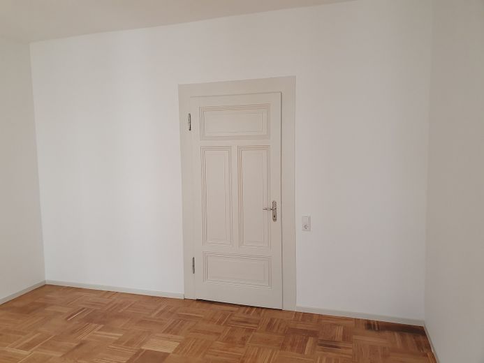 3,5-Zimmer-Altbauwohnung (90m²) im denkmalgeschützten Straßenzug – Kinderzimmer