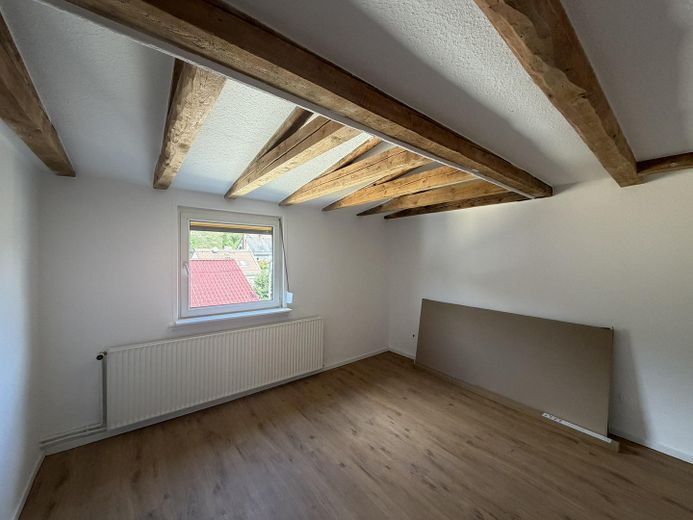 3 Parteienhaus (1 bezugsfrei) in Frauenstein Provisionsfrei - Ideal für Selbstnutzer und Anlage – Schlafzimmer 2 DG