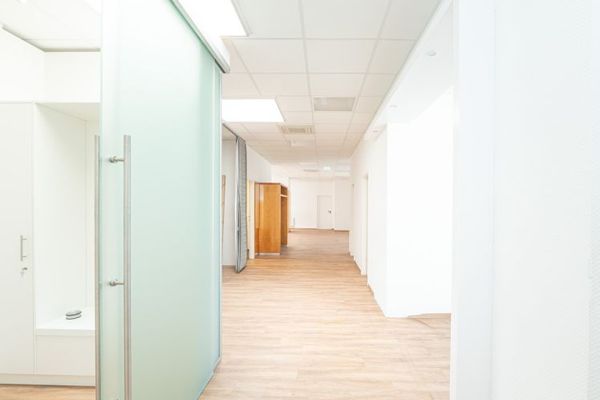 Zentral. Flexibel. Repräsentativ. – ca. 240 m² Gewerbefläche in Stade!