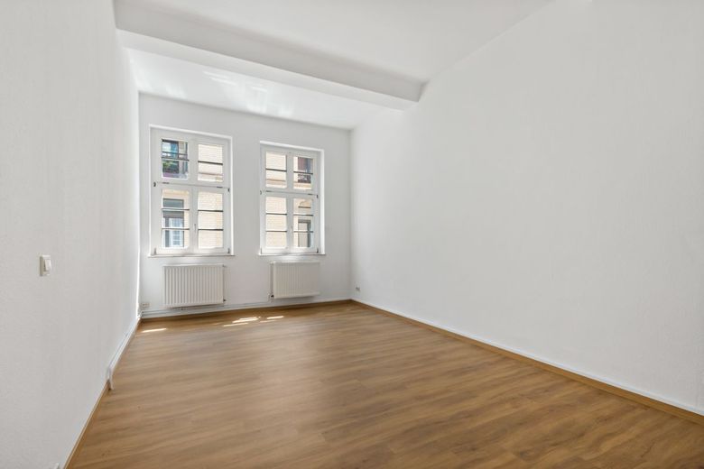 Schicke 4-Raumwohnung in der City! – Zimmer 1