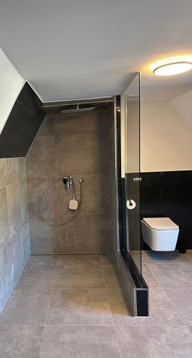 2. OG Badezimmer