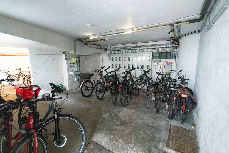 Komisyonsuz, List'in kalbinde – Fahrradkeller