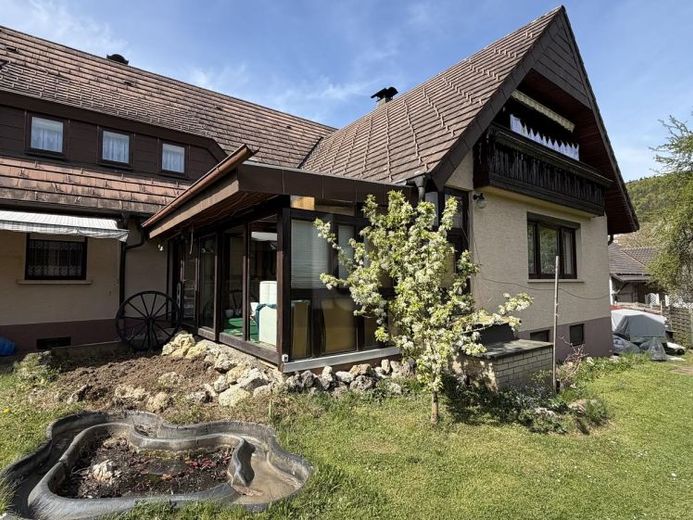 GROßZÜGIG WOHNEN ZUM ATTRAKTIVEN PREIS – Foto 1