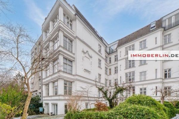 IMMOBERLIN.DE - Perle in Toplage: Familienfreundliche Altbauwohnung mit Westloggia & Naturkulisse