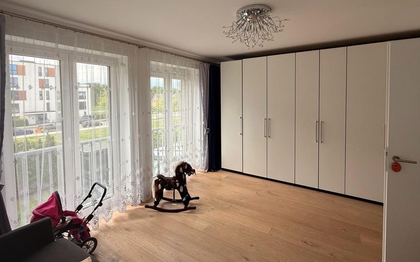 Modernes Reihenmittelhaus, Baujahr 2016, ruhig gelegen in Toplage von Ahrensburg – PROVISIONSFREI! – Kinderzimmer 1 OG