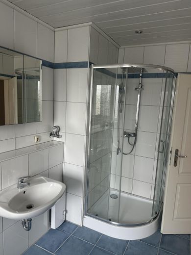 3 Zimmerwohnung - mit Terasse – Foto 4