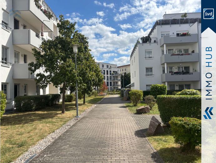 ++ Terrasse + 2 Balkone + 1 Stellplatz – Bezugsfreie 3-Zimmer-Wohnung im Zentrum-Süd ++ – 5489231-RdDCBRLNFhTEMRPnGRoNZ5cM-Wohnanlage.jpg