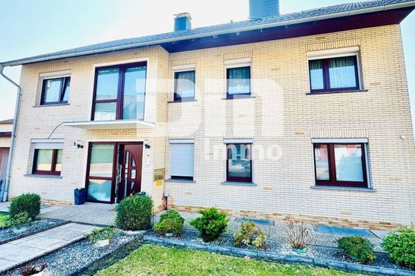 Modernisiertes Ein-/ Zweifamilienhaus inkl. PV-Anlage + 
Garage auf Traumgrundstück