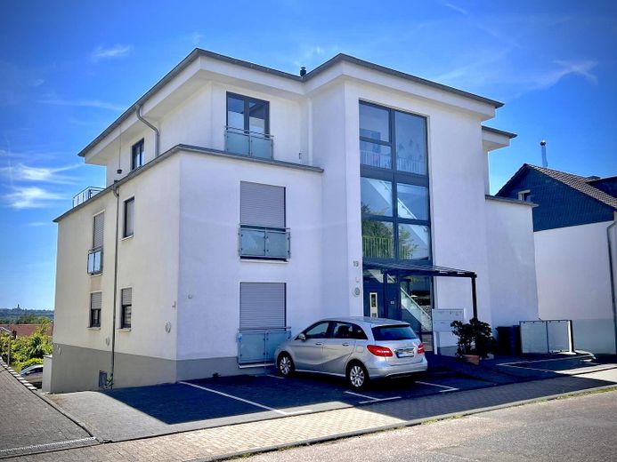 Terrassenwohnung mit eigenem Eingang – Foto 3